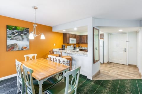 07_ClubWyndhanSouthShore_LivingArea_004