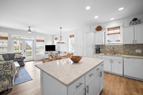 2nd Floor Living Area