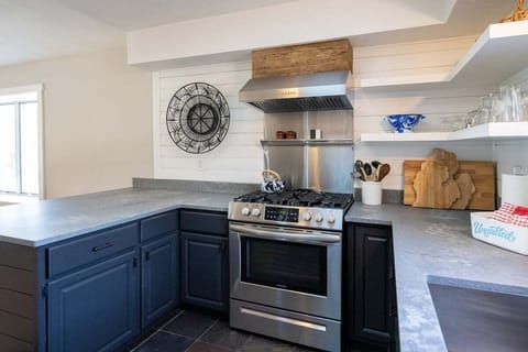 Fully Stocked Kitchen