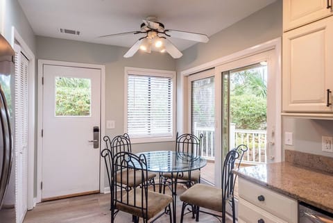 Dining inside Kitchen for 4