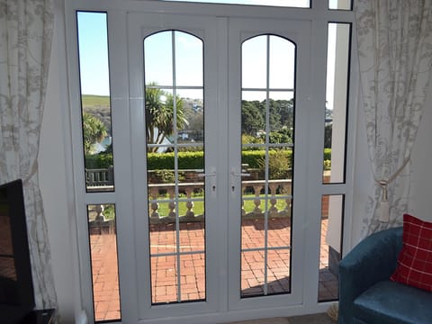French doors lead into the terrace | Riverview, Fowey