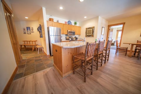 Kitchen island with barstool seating