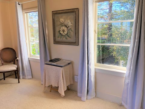 Quiet Private Los Gatos vacation rental home