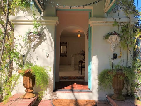 Quiet Private Magical  Los Gatos vacation rental