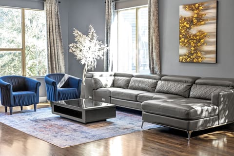 Open concept bright living room