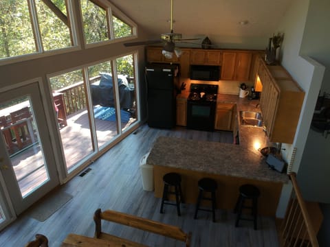 Plenty of room in the kitchen.