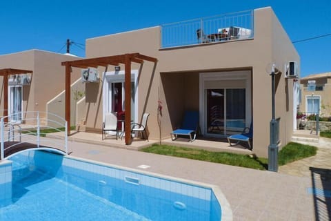 Holiday Home Swimming Pool