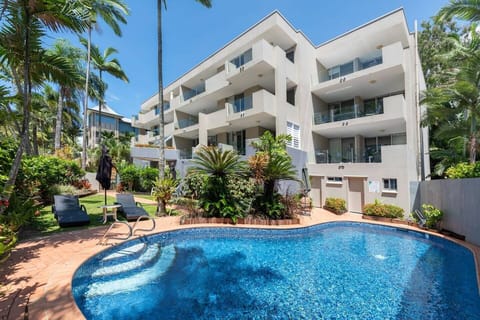 The resort offers a stunning saltwater outdoor pool that you will have unlimited access to throughout your stay.