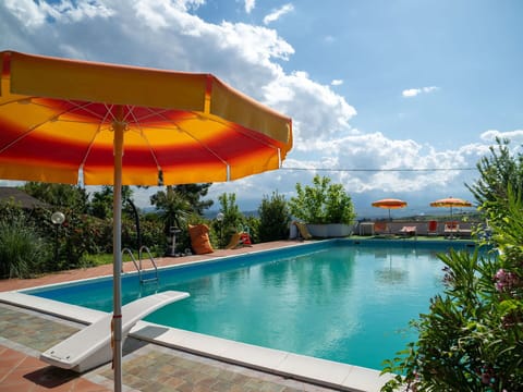 Cloud, Water, Plant, Sky, Property, Swimming Pool, Umbrella, Azure, Tree, Outdoor Furniture