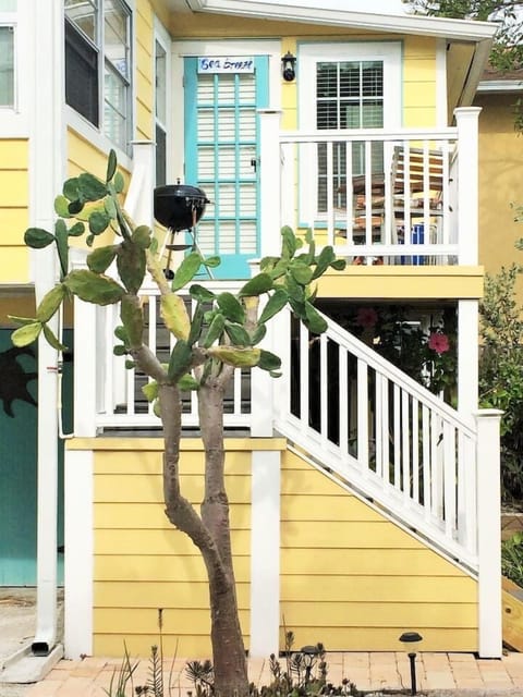 Patio on the 2nd floor sit out for coffee on the porch