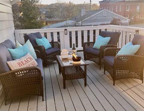 Backyard sun Deck