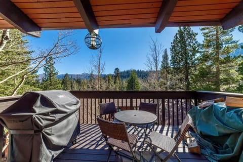 Private deck w/ seating area and BBQ.