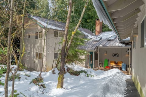 Bear Creek Lodge in Winter