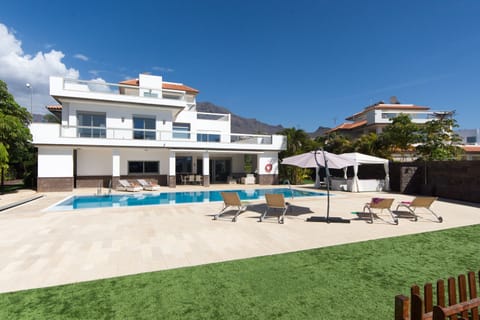 Villa has 12 loungers for your use