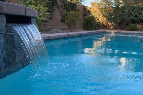Ahhhhhh, your own private HEATED pool & spa.  