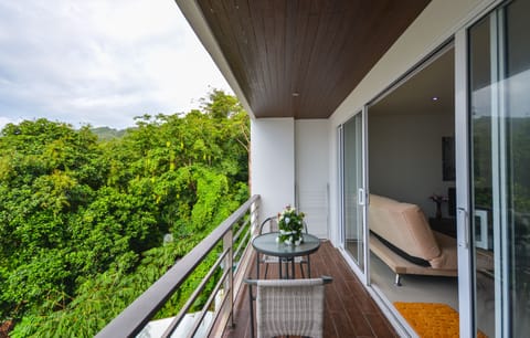 BeststayinPhuket Poolview Condo C31