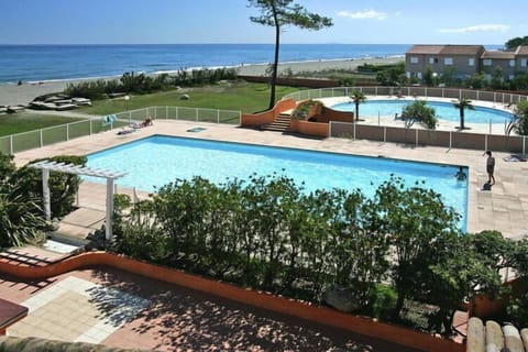 Holiday Home Swimming Pool