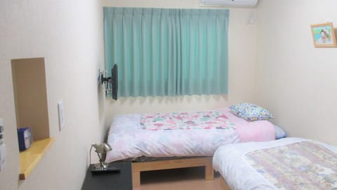 2F bedroom