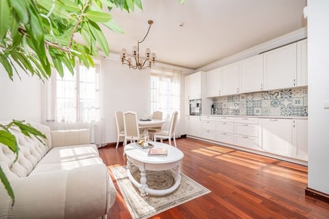 Kitchen and dining area