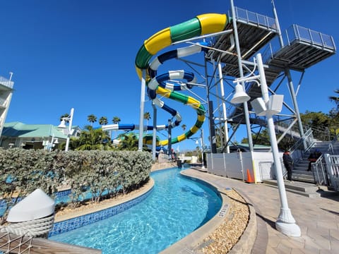 On site water park with 4 FREE DAILY WATERPARK PASSES WITH EVERY RESERVATION