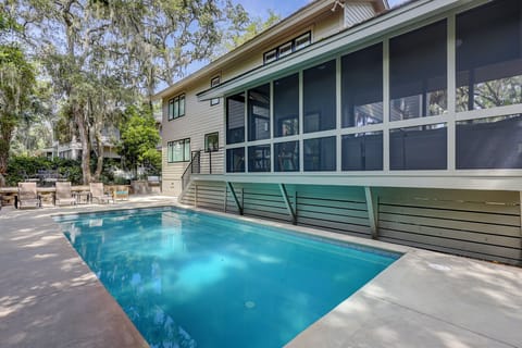 13 Bald Eagle West - Pool Deck Area