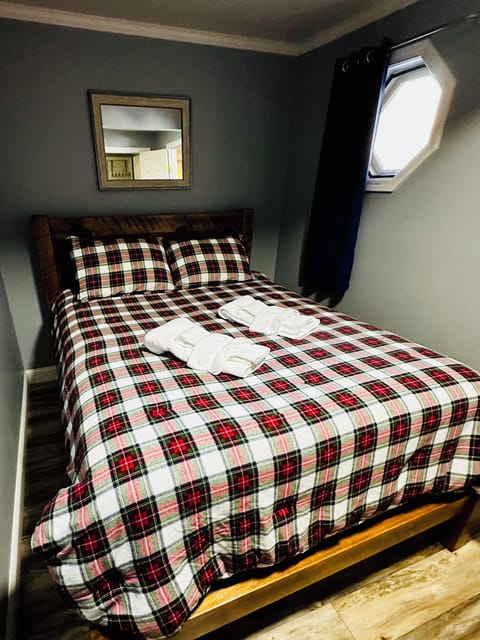 Comfortable Queen Bed