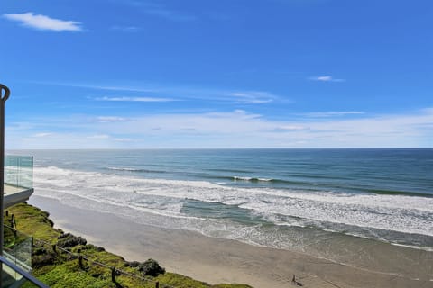 Welcome to your top-floor oceanfront view...