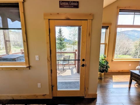 Private balcony access