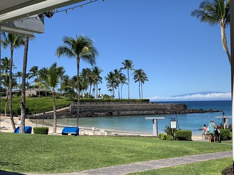 Access to the semi private beach of Mauna Lani!  Clear waters!