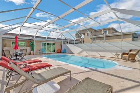 Enjoy days of sun in the fully screened lanai, swimming in your own private heated pool alongside the Gulf access canal.