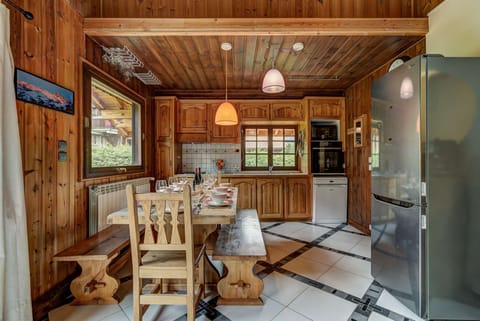 Chalet Trois Bois - Alpes Travel - Chamonix - Les Houches 13
