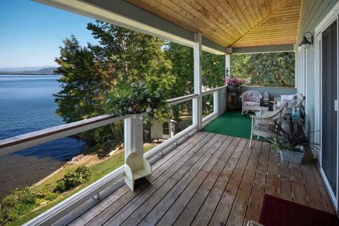 Outside deck, perfect place to relax after a day playing on the lake 