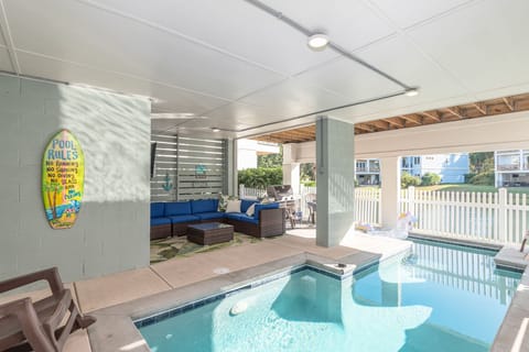 Sunny, Fenced Pool Area