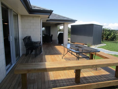 Lots of sun to enjoy after a hard day exploring our Great Lake Taupo region.
