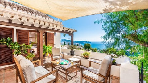 Villa La Saliega Almuñécar by Ruralidays