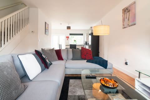 Living room/sitting area/lounge