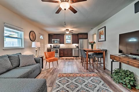 Living Room | Sleeper Sofa | Smart TV