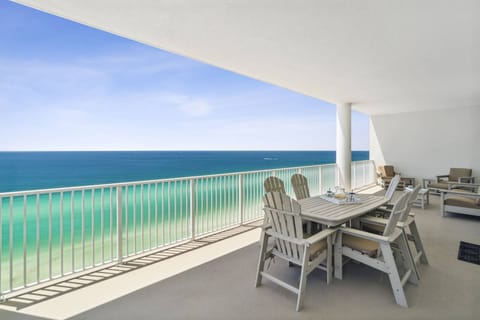 Spacious balcony with plenty of seating.