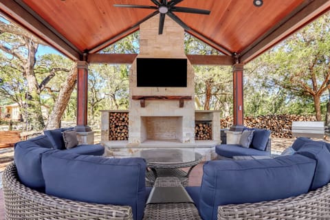 Pavilion with outdoor fire place