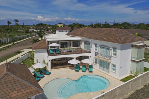 Birds eye view of Villa Park 27.