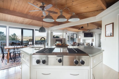 Spacious kitchen perfect for entertaining.