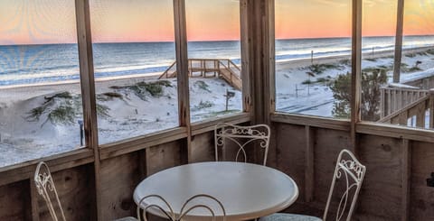 Have breakfast by the ocean