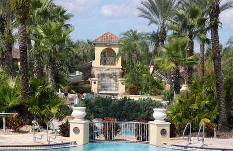 Regal Palms