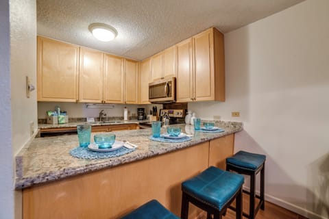 Kitchen | Drip Coffee Maker | Knife Set | Cooking Basics