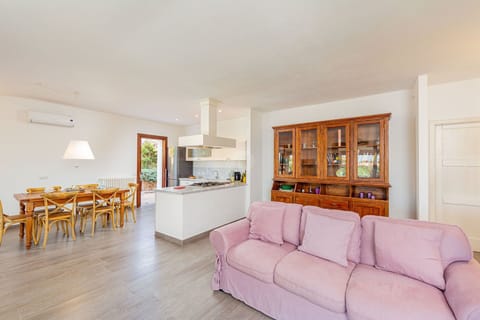 Kitchen, Living Room