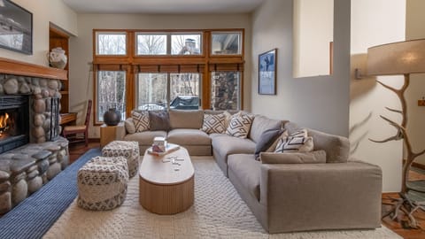Great Room, Main Level