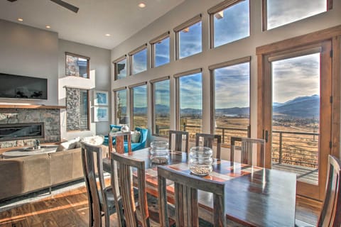 Eden Vacation Rental | 4BR | 3.5BA | 3,000 Sq Ft | Step-Free Access