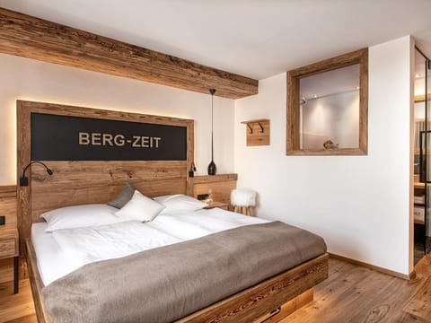 Four-bed room HP - Der Alpenhof House in Salzburgerland