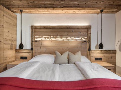 Four-bed room HP - Der Alpenhof House in Salzburgerland