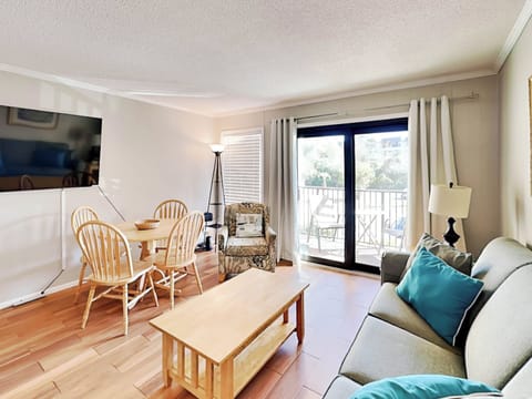 Welcome to Hilton Head Beach and Tennis - Beach Section A142!